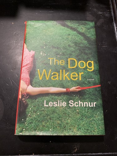 The dog walker leslie - dog,